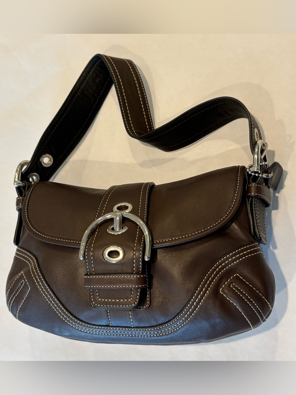 Coach SoHo Brown Leather Shoulder Bag (F10188) with Matching ID Card Holder - Picture 2 of 12